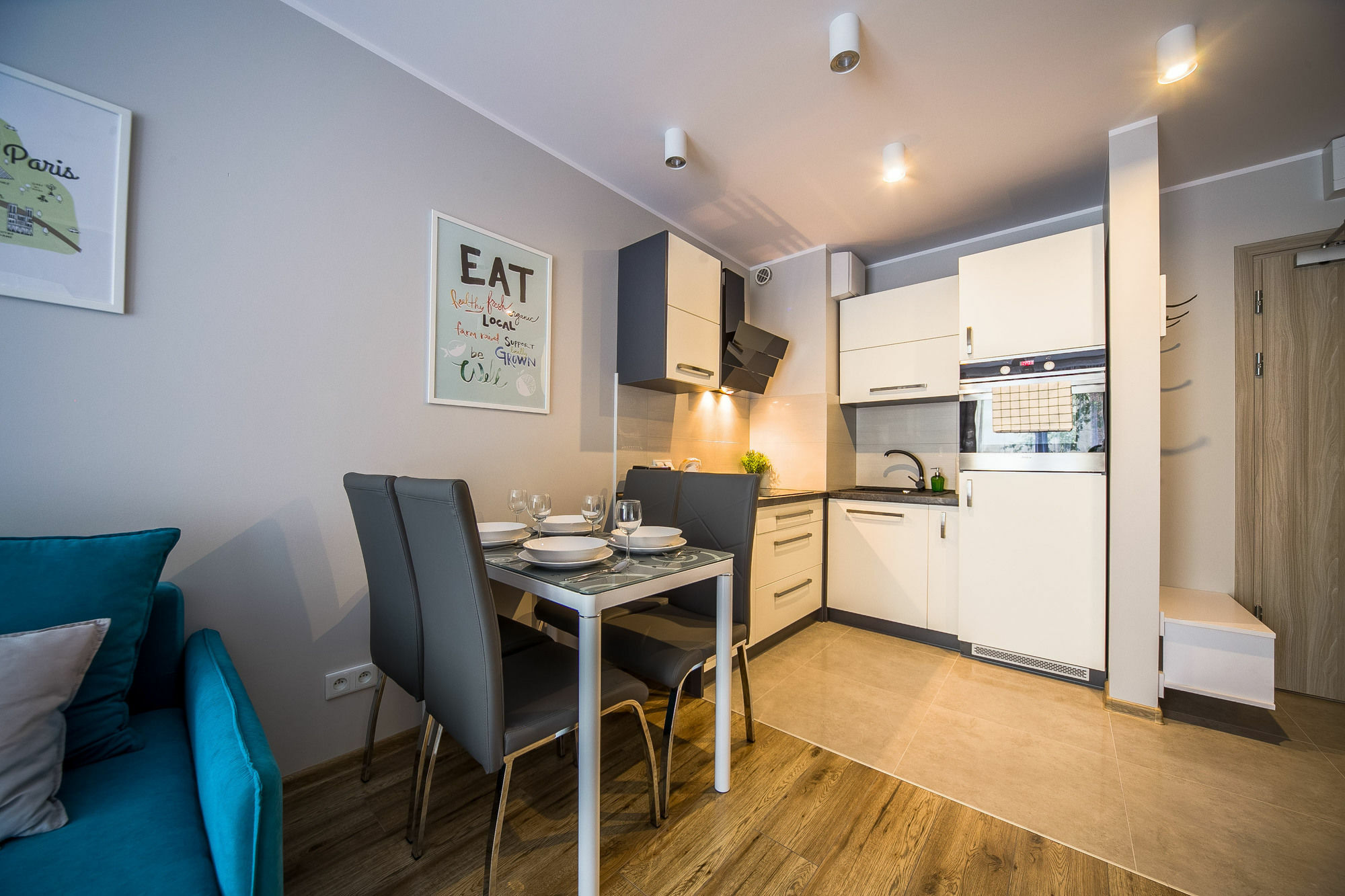 Friendhouse - Krowoderska Apartament